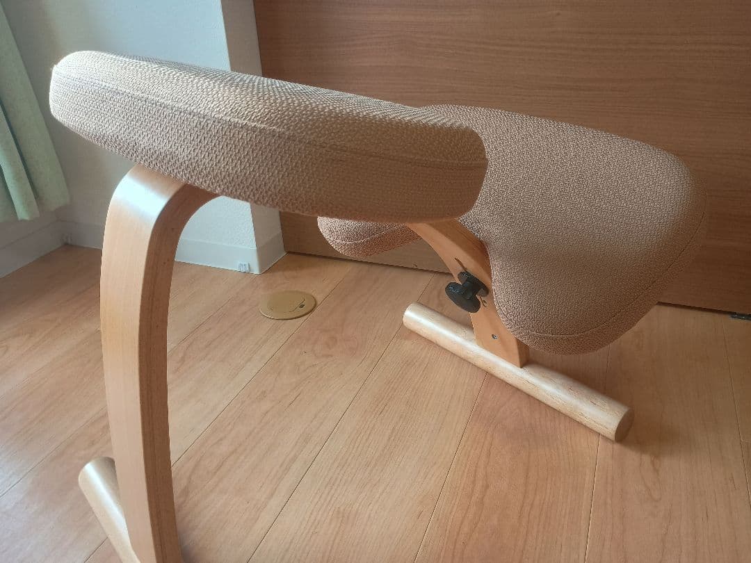 バランスラボ（balans lab） バランス イージー 姿勢矯正イス ベージュ