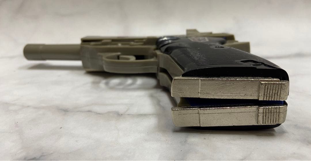 16 トランスフォーマー デストロン/破壊大帝 メガトロン