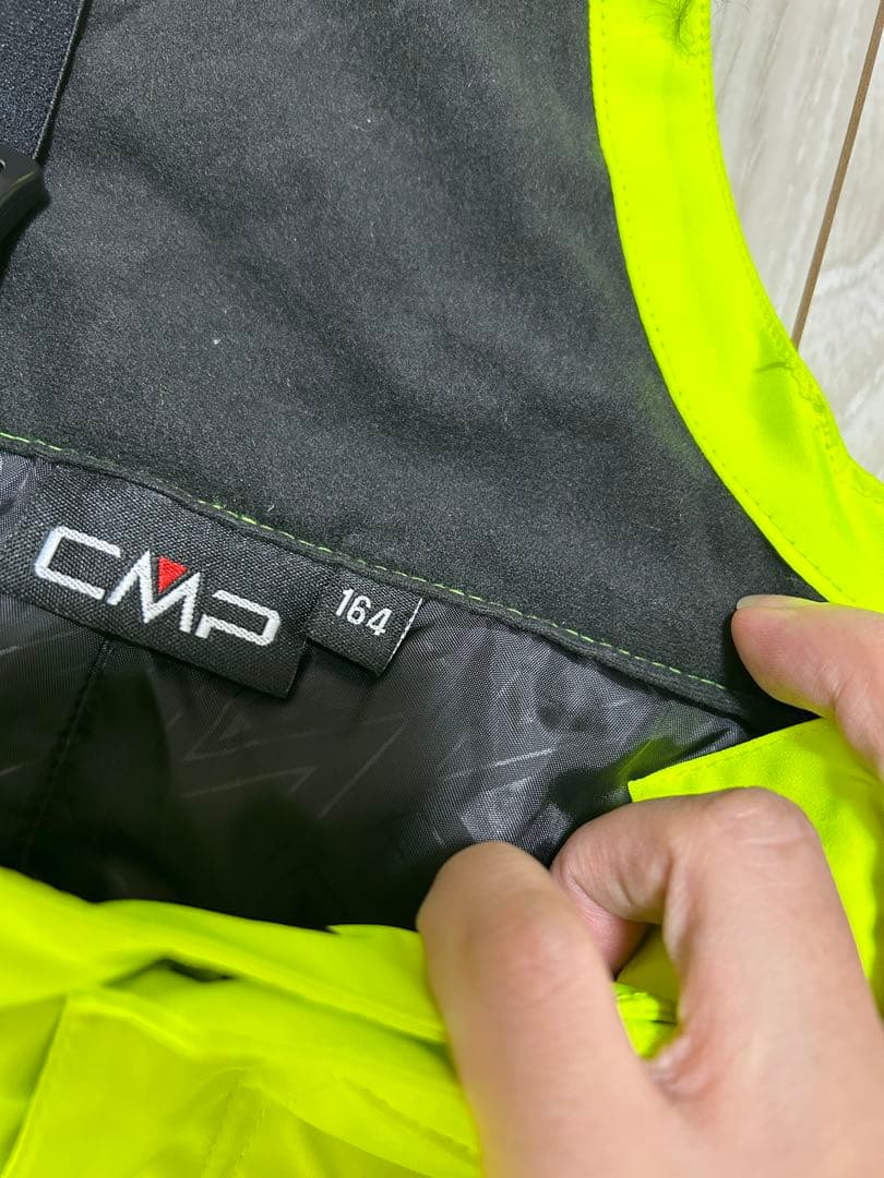 新品 上下セット フェニックスX-NIX スキー　スノボウェア サイズM相当