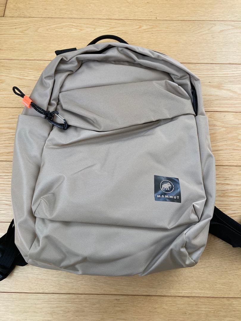 MAMMUT ベージュ リュック・バックパック