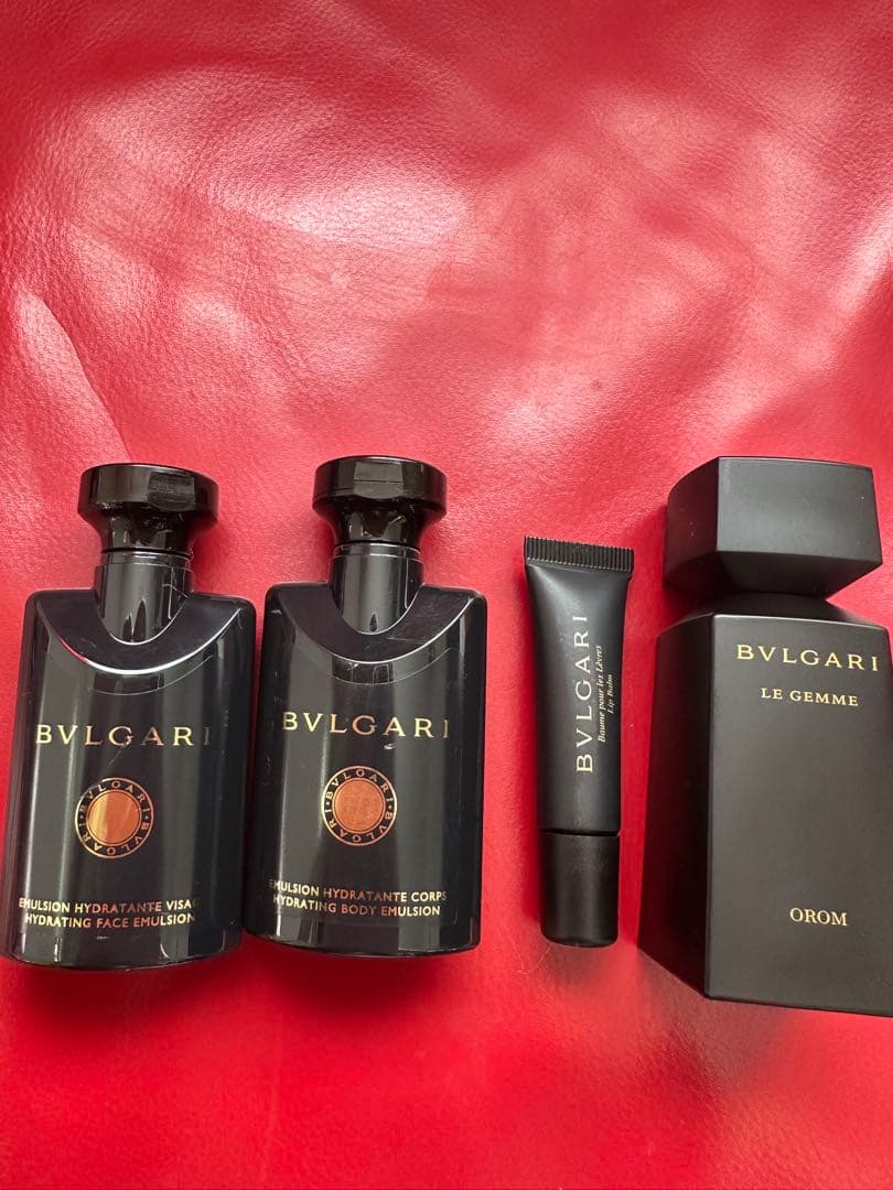 【値下げ】BVLGARI 「ブルガリ レジェンメオロム」30g×2 ポーチ付き