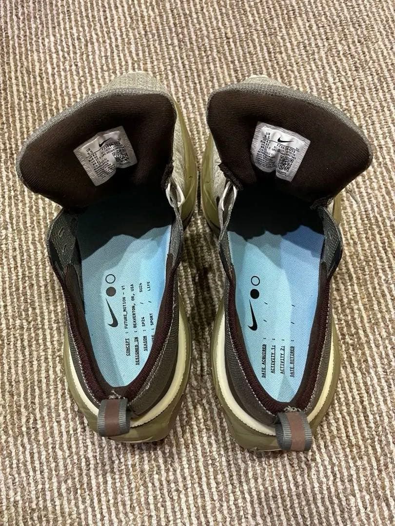 スパイク・シューズ NIKE ZOOMX INVINCIBLE RUN 3 27.5cm