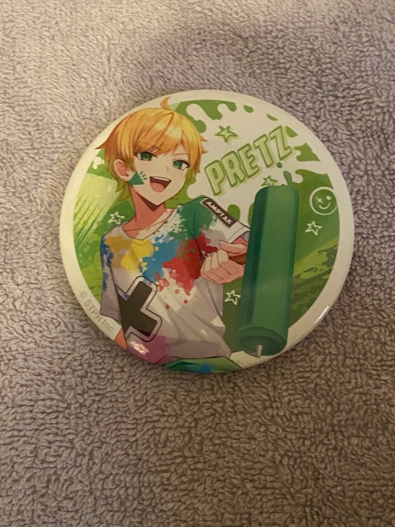 アンプタックカラーズ ぷりっつ BIG缶バッジ - メルカリ