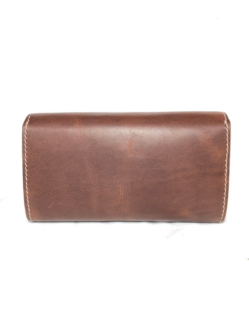 ツートンカラーがカジュアルなオイルヌメ革三つ折りシャグポーチ
