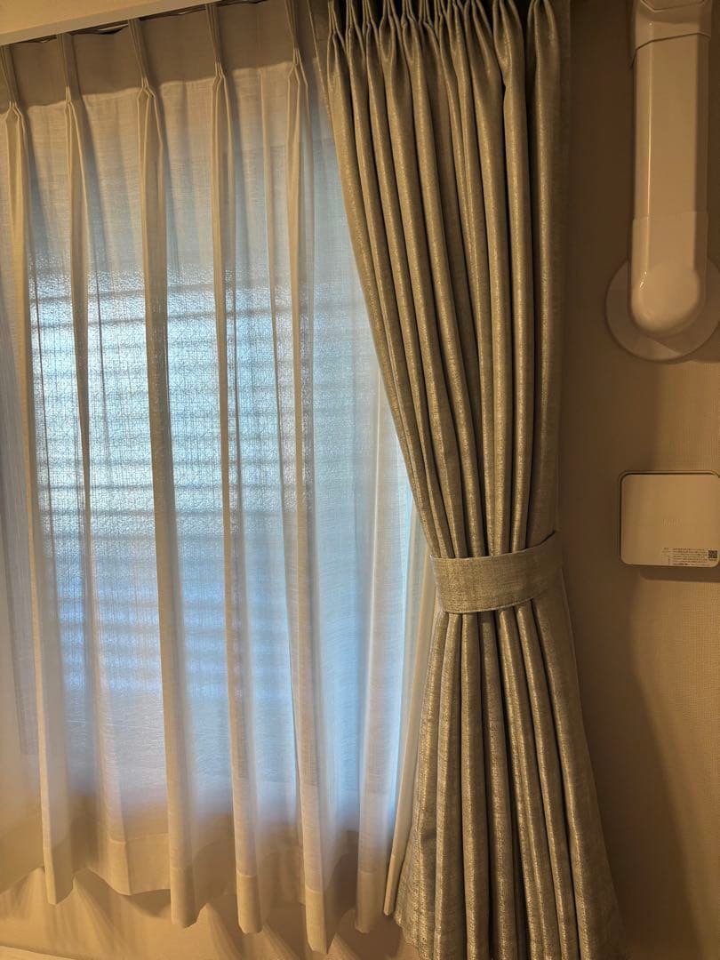 【ほぼ未使用】【極美品】サンゲツ 遮光カーテン レース付き