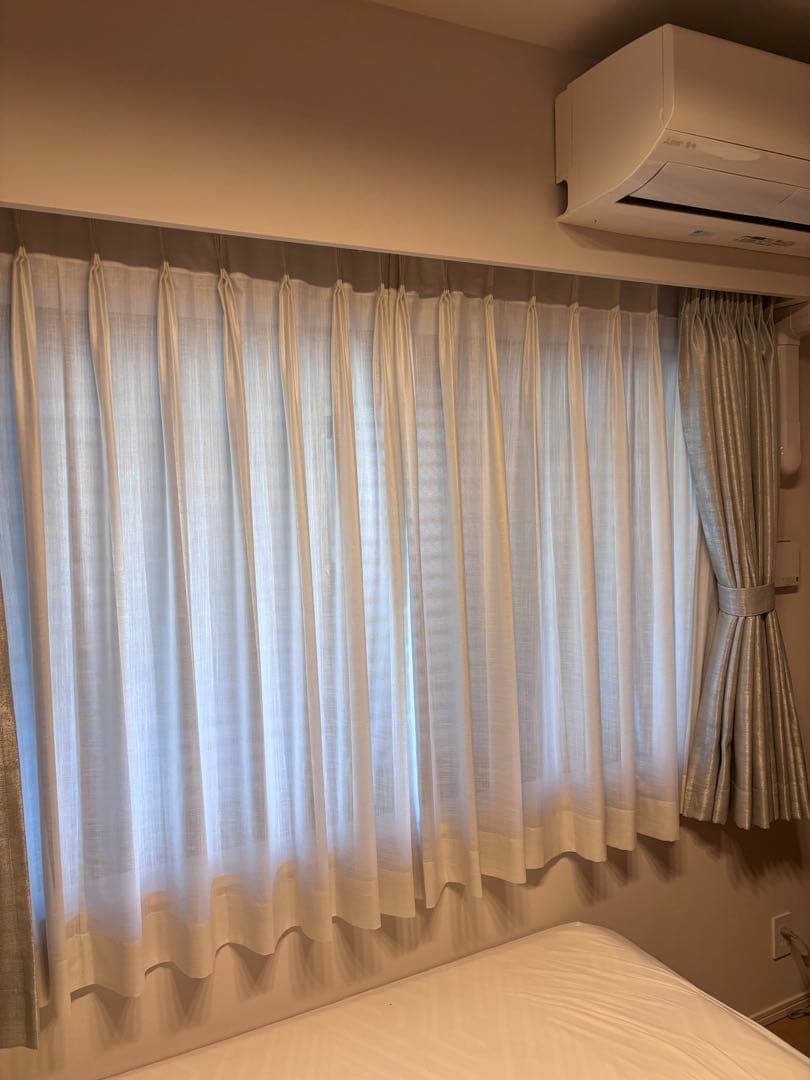 【ほぼ未使用】【極美品】サンゲツ 遮光カーテン レース付き