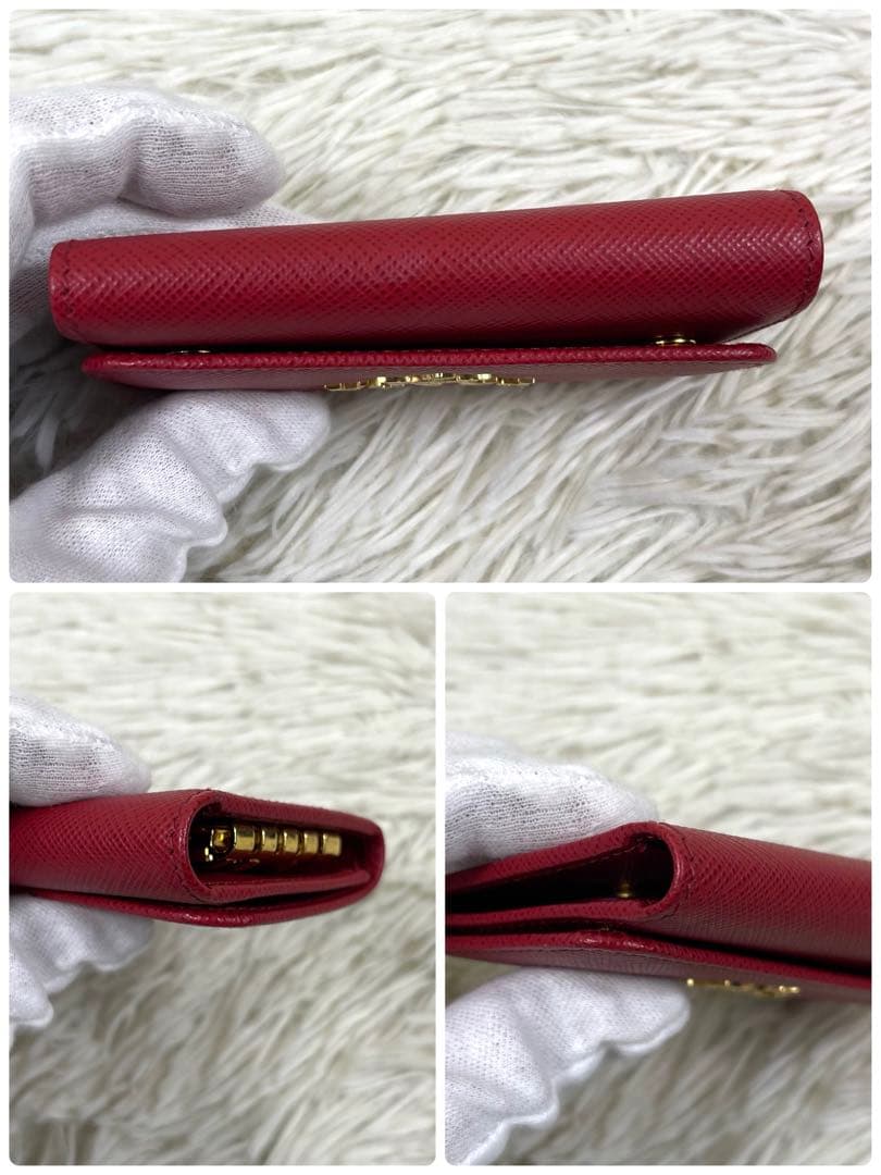 未使用級‼️PRADA プラダ　4連キーケース　サフィアーノレザー　ロゴ金具