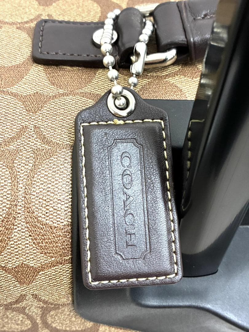 25W10-157 コーチ キャリーケース スーツケース PVC シグネーチャー