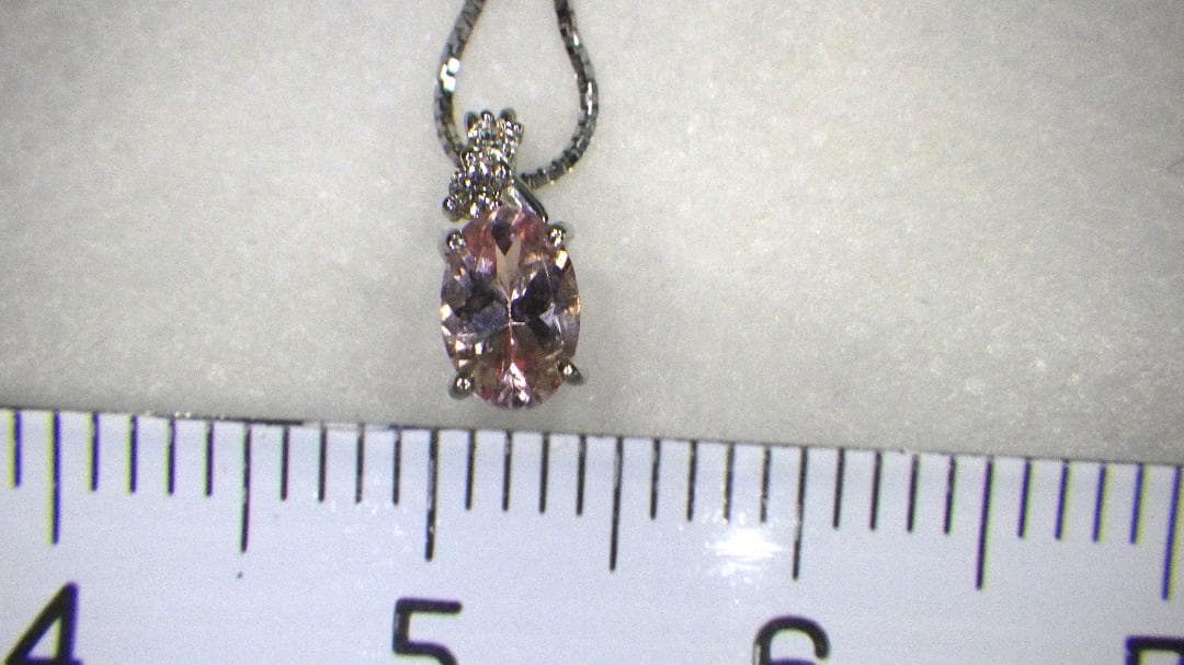 カロママさま専用：ドラゴンガーネット 0.5ct + ダイヤモンド ペンダント