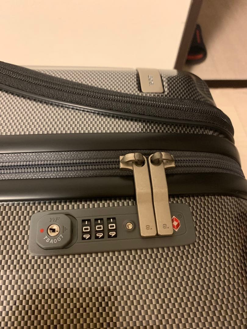 新品　ace スーツケース