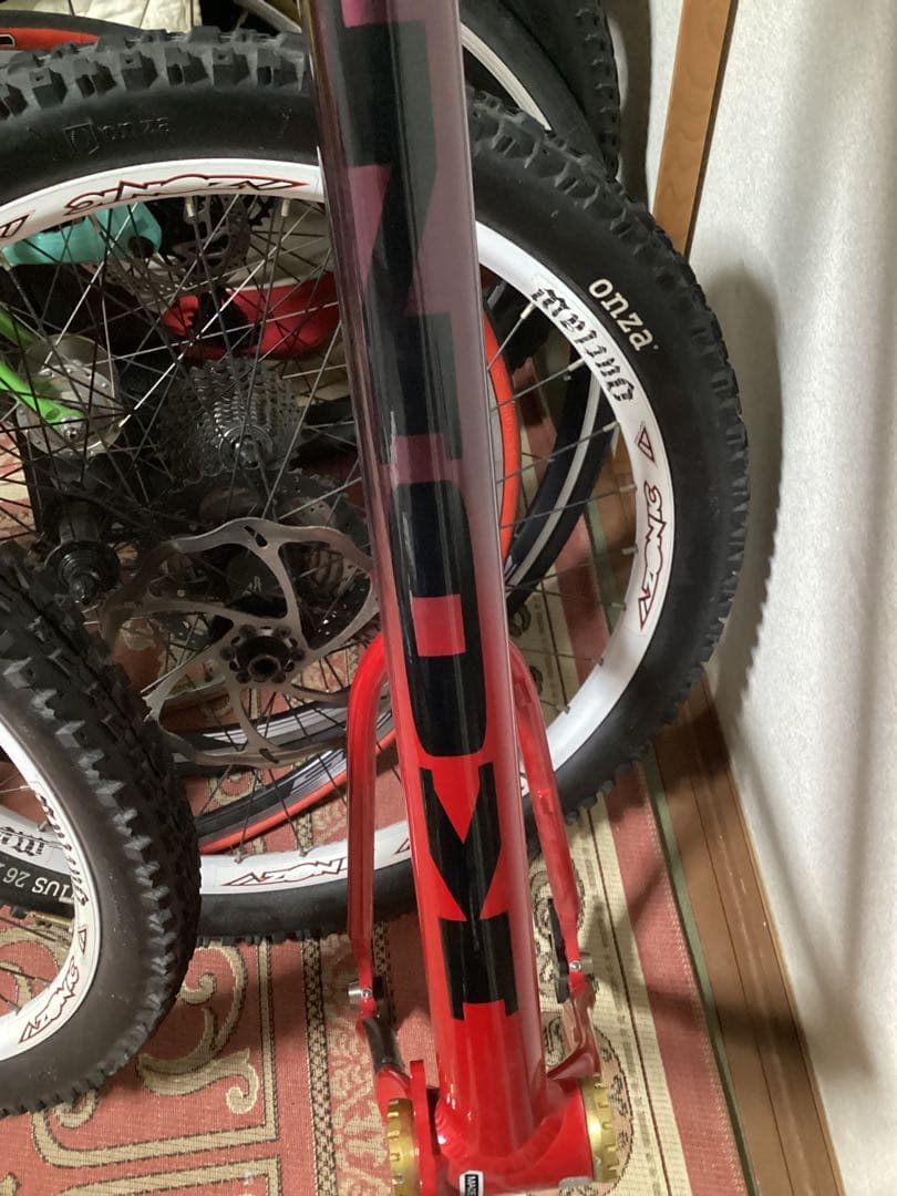 定価8万以上！未使用KONA フレーム レッド/パープル