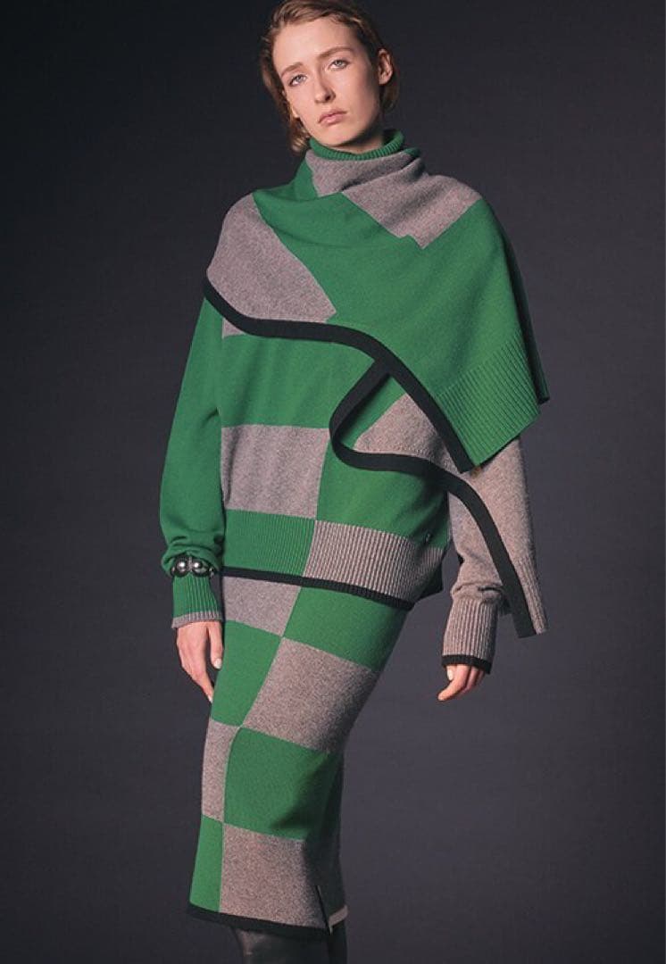 美品　HERMESエルメス　ケープ　ポンチョ　セーター　カシミヤ　緑　ベスト