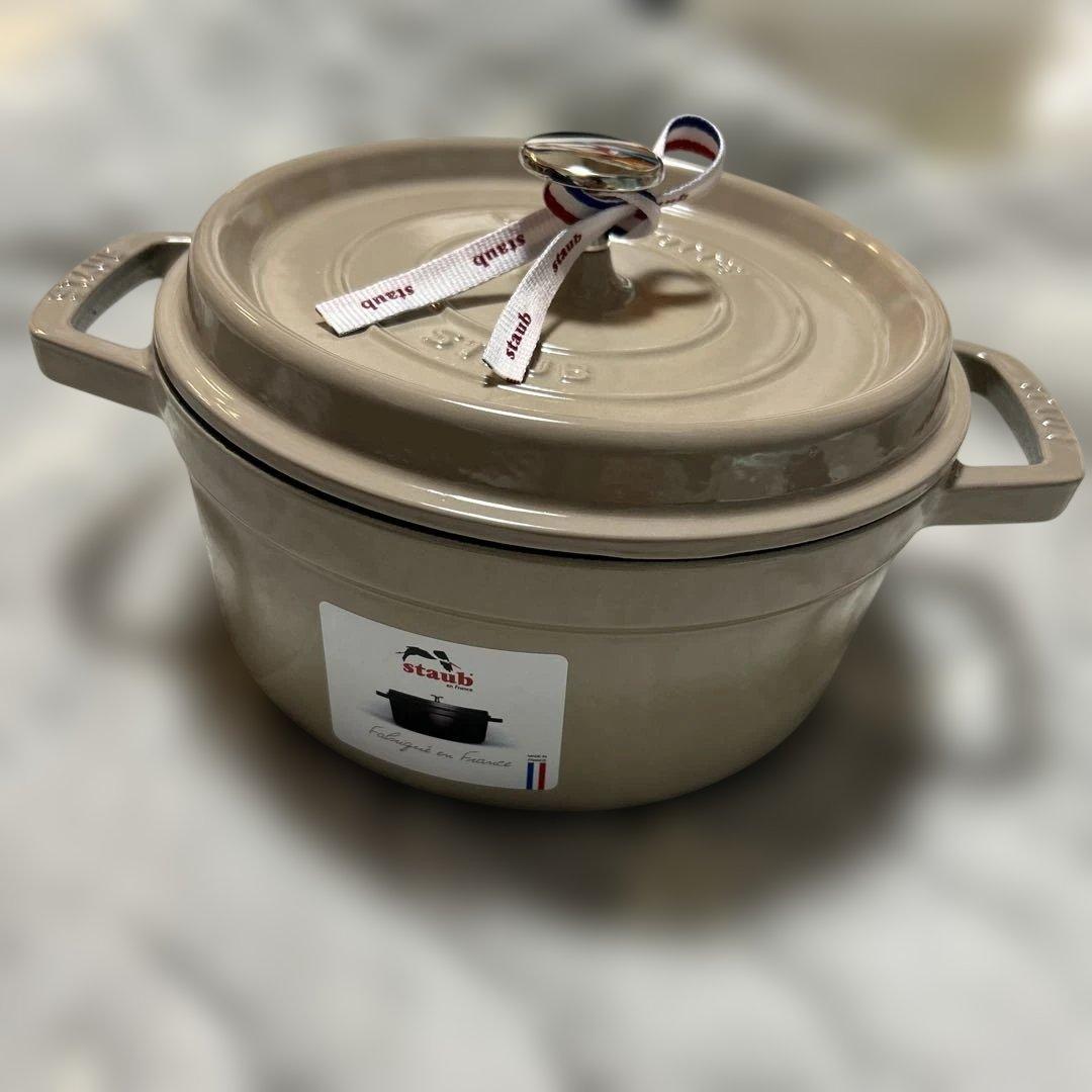 【廃盤色】【新品未使用】ストウブ ピコ ココットラウンド 22cm リネン