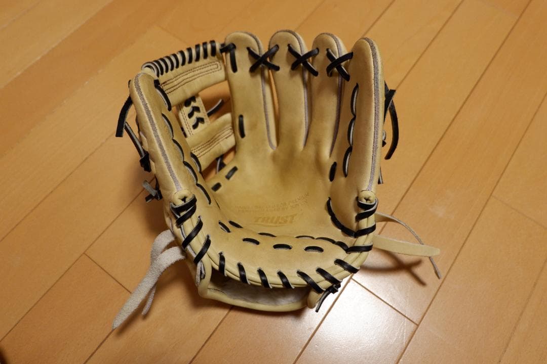 XAXAX　ザナックス　軟式グローブ　内野手　トラスト