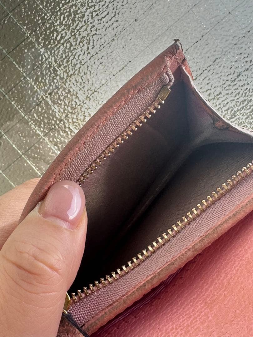 GUCCI フルーツモチーフ 二つ折り財布 安価