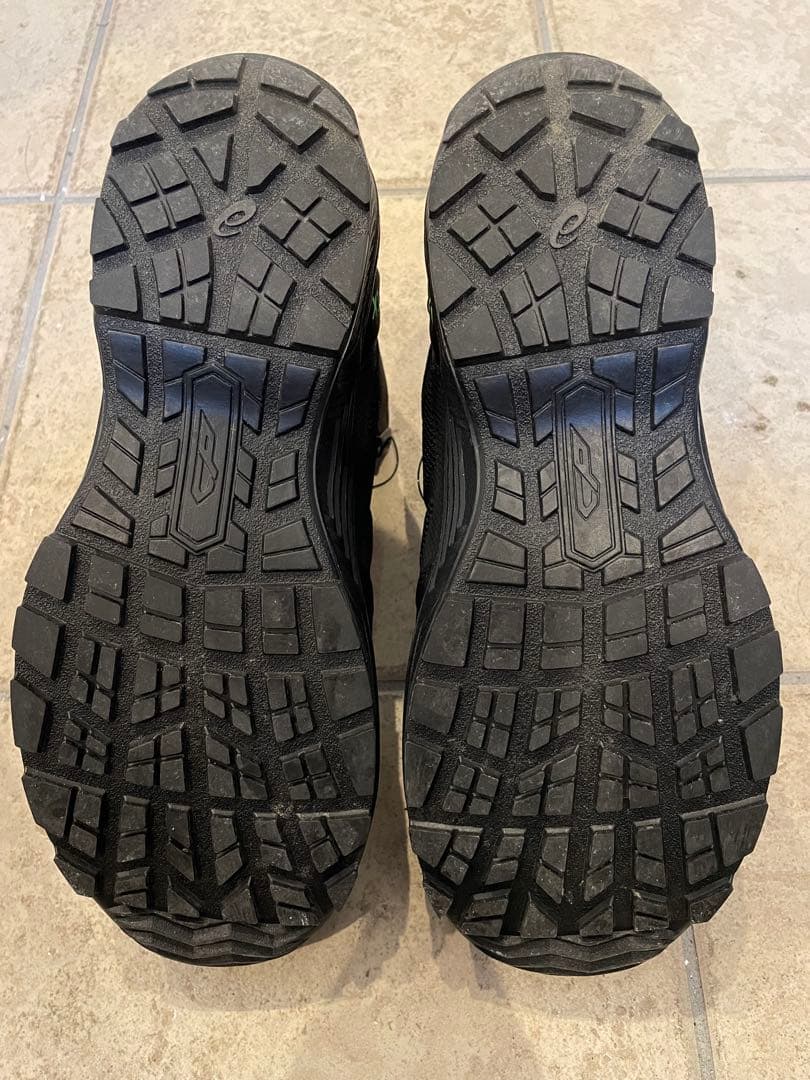 アシックス　安全靴　ゴアテックス