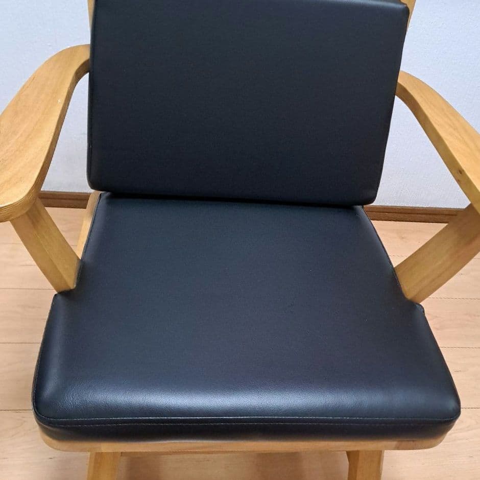 【直接引渡し限定】 回転式チェア　ダイニングチェア　木製　肘つき　2脚セット