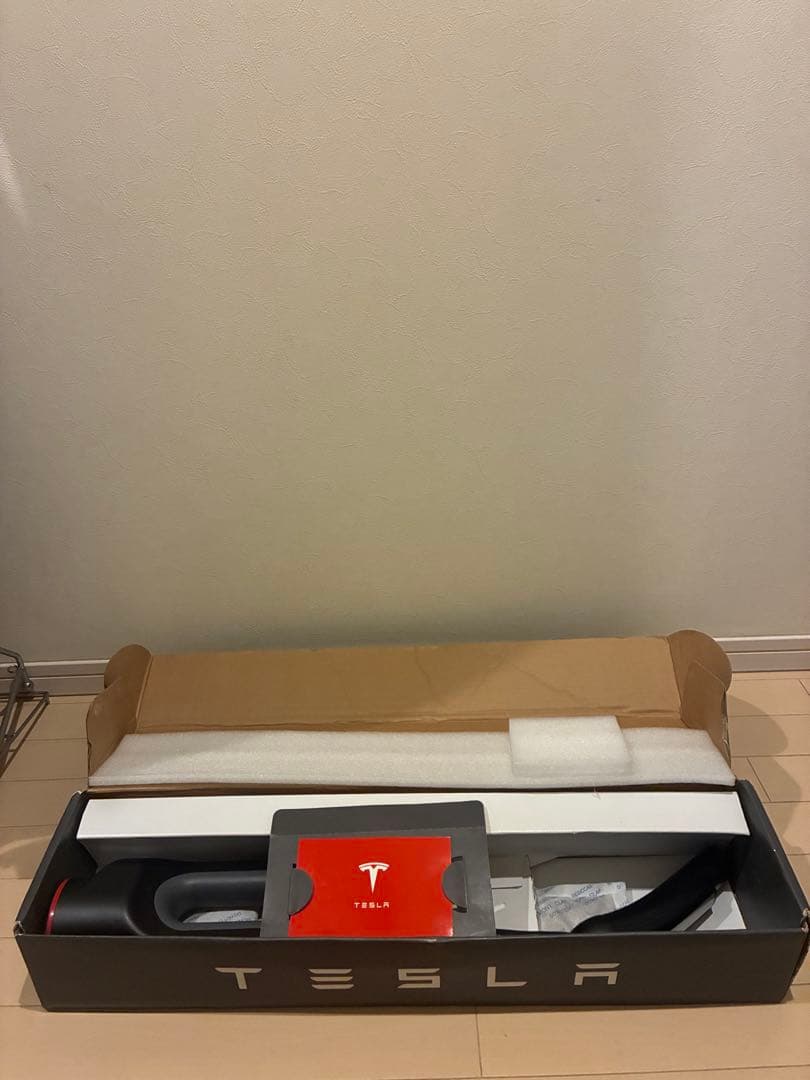 箱つき！テスラ チャデモアダプター　TESLA CHADEMO