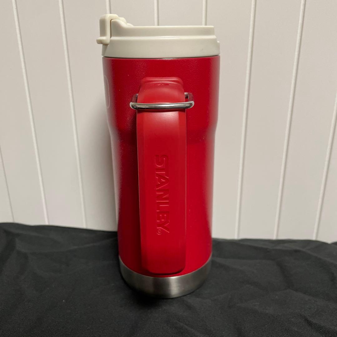 スターバックス グリップハンドルステンレスタンブラーSTANLEYレッド