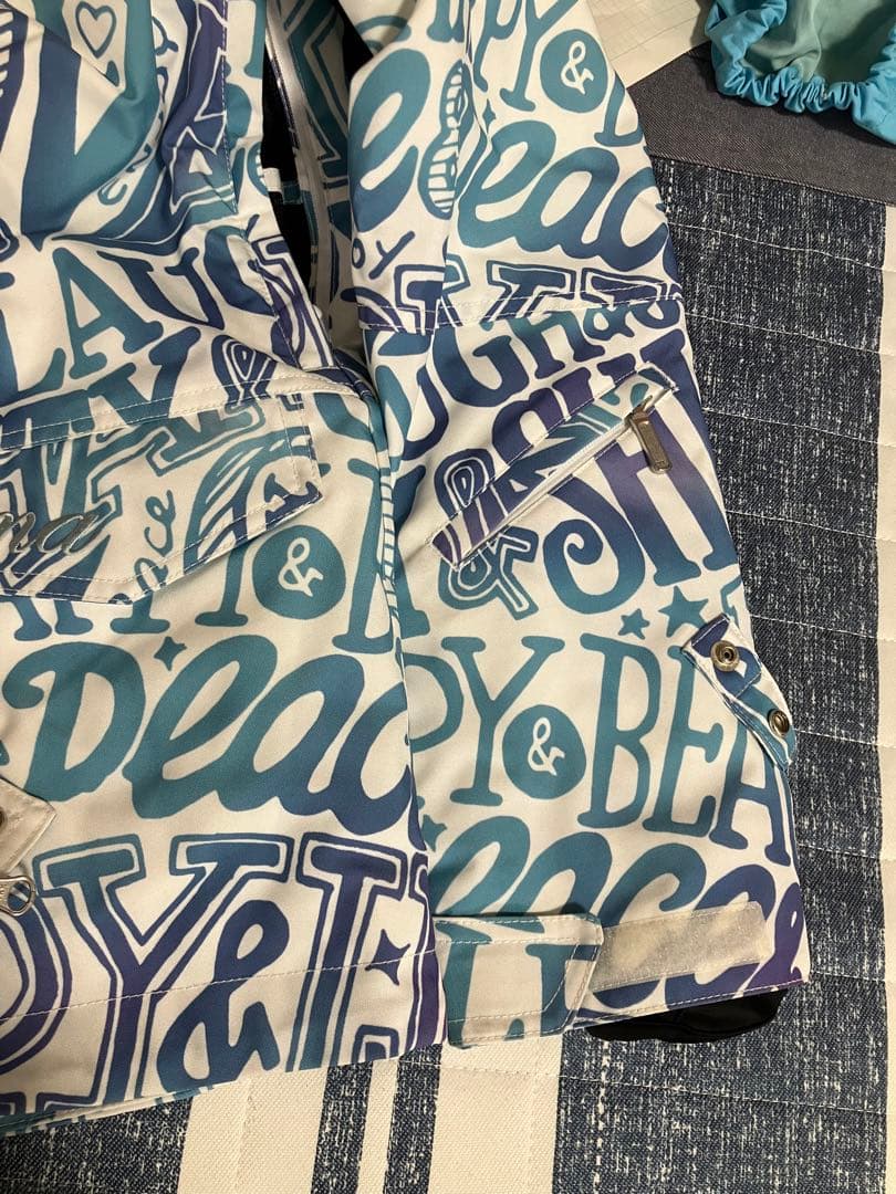 スノーボード・スキーウェア nima Mサイズ ジャケットのみ 撥水加工済