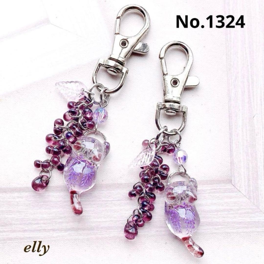 【ゆきゆっきー❄様】1284.琉球ガラス　ジャスミン　ジャンピング猫　レジン