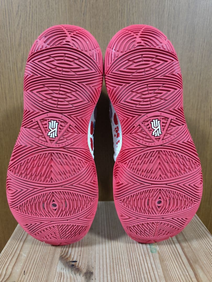 NIKE × BANDULU KYRIE 5 カイリー5　バンデュール