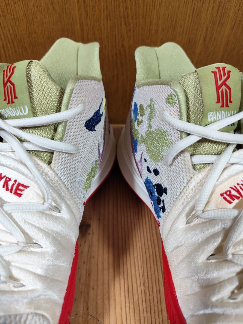 NIKE × BANDULU KYRIE 5 カイリー5　バンデュール