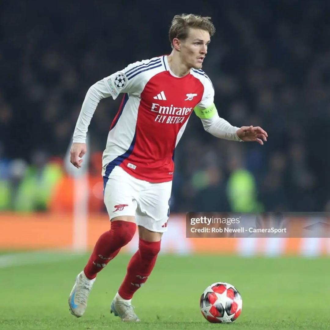 アーセナル ØDEGAARD新品 Mサイズ フルパッチ