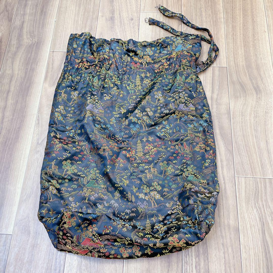 津軽三味線 太棹 段違い二本溝 東さわり トチ紅木 綾杉彫り