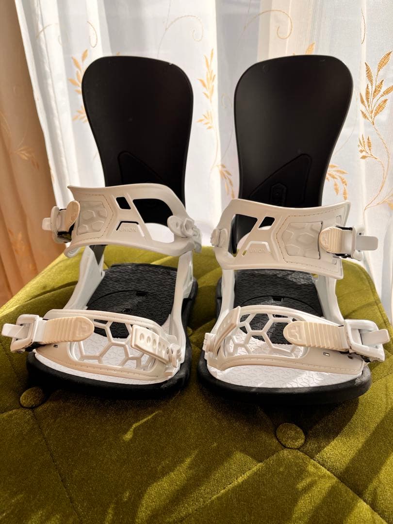 UNION STRATA 22-23モデル ホワイト Sサイズ