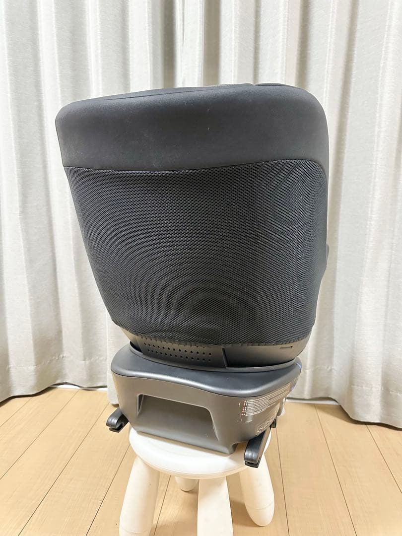 良品 Joie ジョイー アーク 360° チャイルドシート ブラック