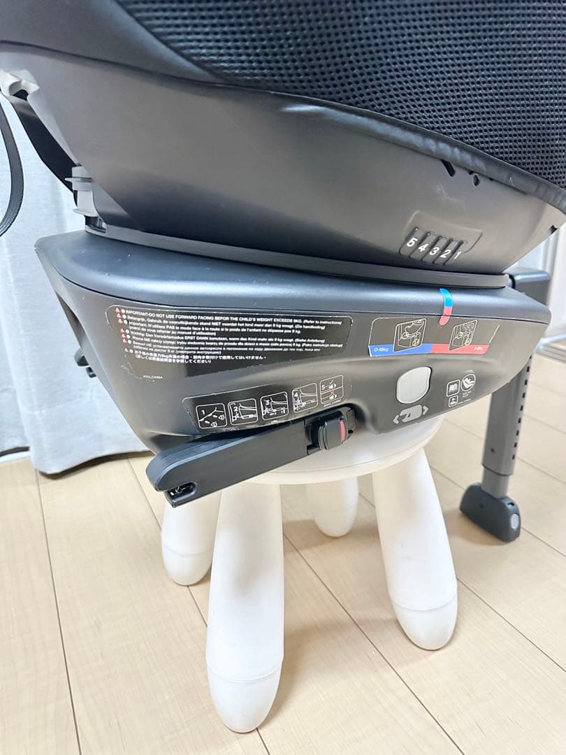 良品 Joie ジョイー アーク 360° チャイルドシート ブラック