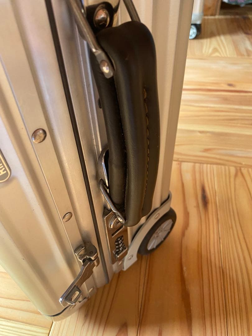 RIMOWA リモワ クラシック　2輪　機内持込