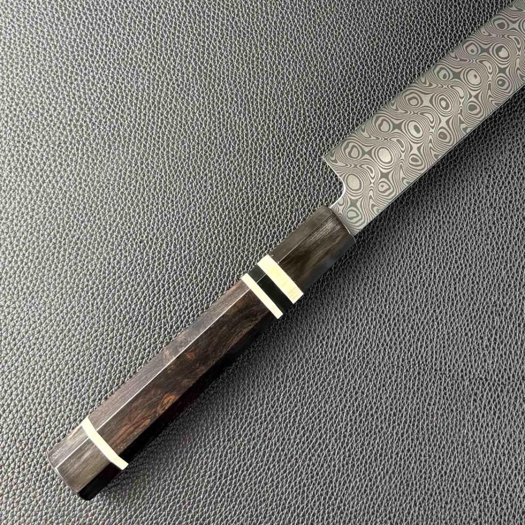 9283新品 ダマスカス 切付包丁9寸 海流紋105層 黒檀黒水牛白三本巻八角