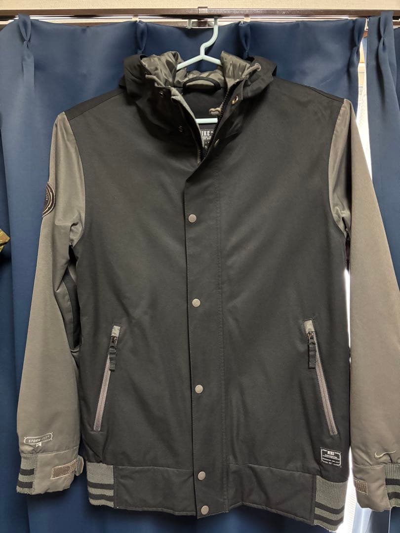NIKE(ナイキ)スノーボード ウェア Sサイズ(日本M) ブラック×グレー