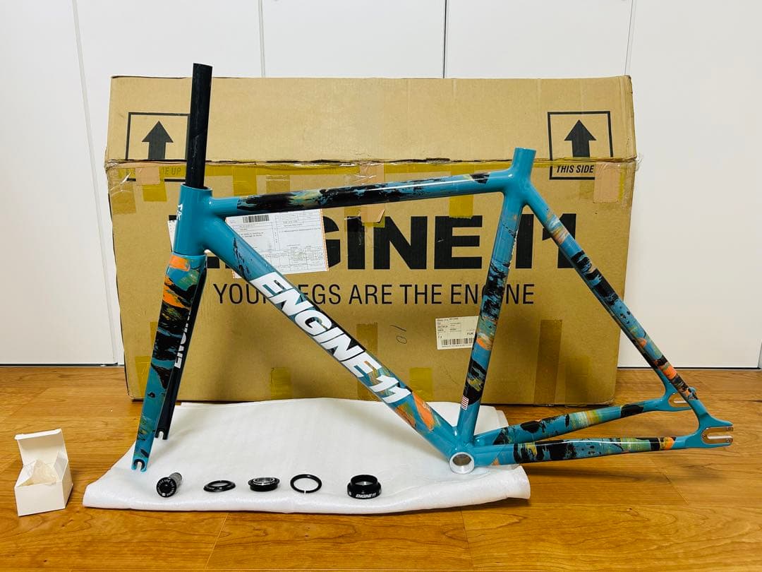 ENGINE11 フレーム -CRITD HUNTER BROS-