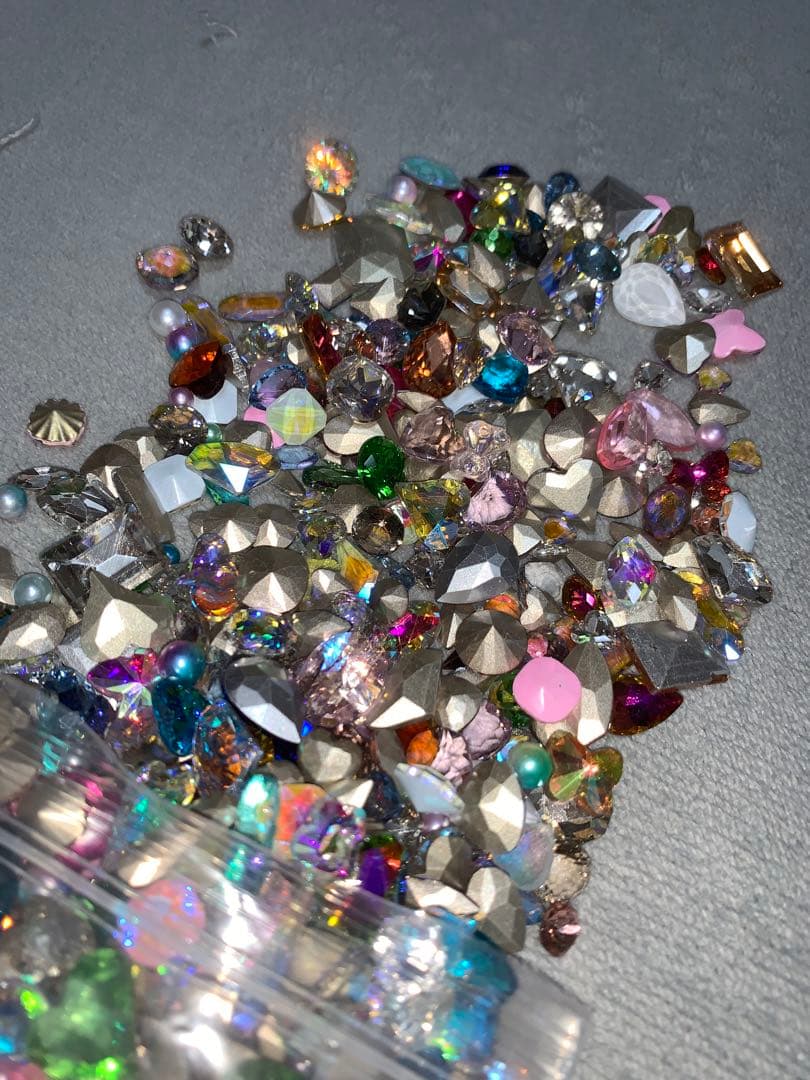 業務用ネイルパーツ　ストーン ガラス人造宝石