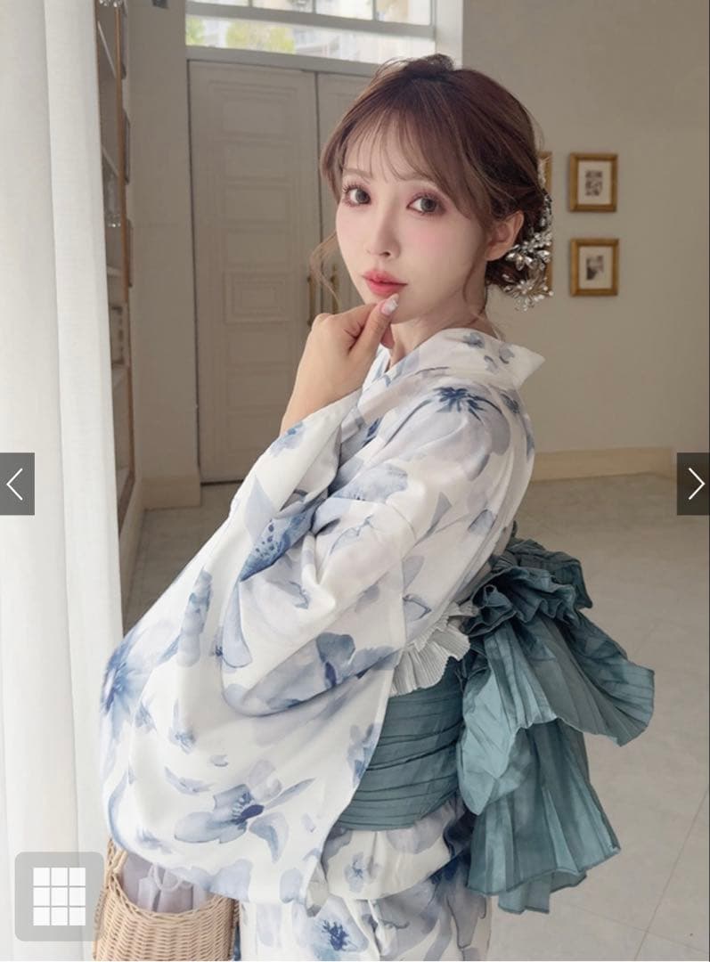 GRL 3点セット2way水彩花柄浴衣セット - メルカリ