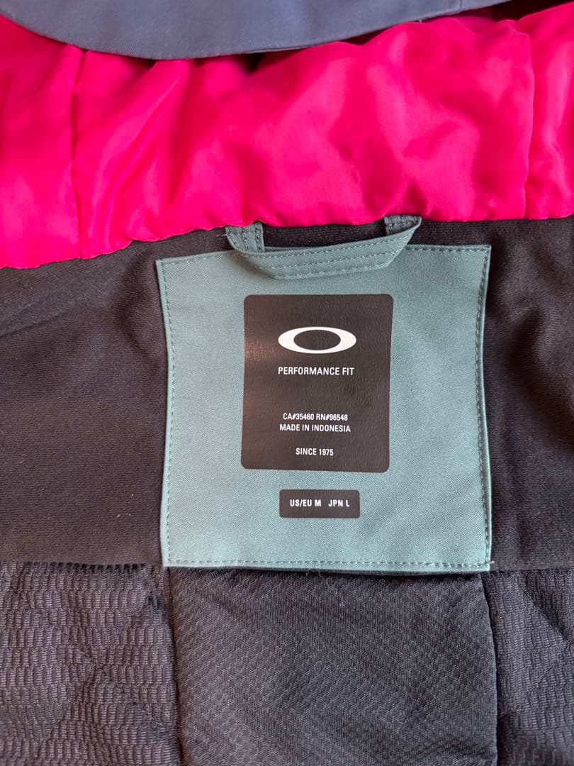 オークリー　スノーボードウェア　上下セット