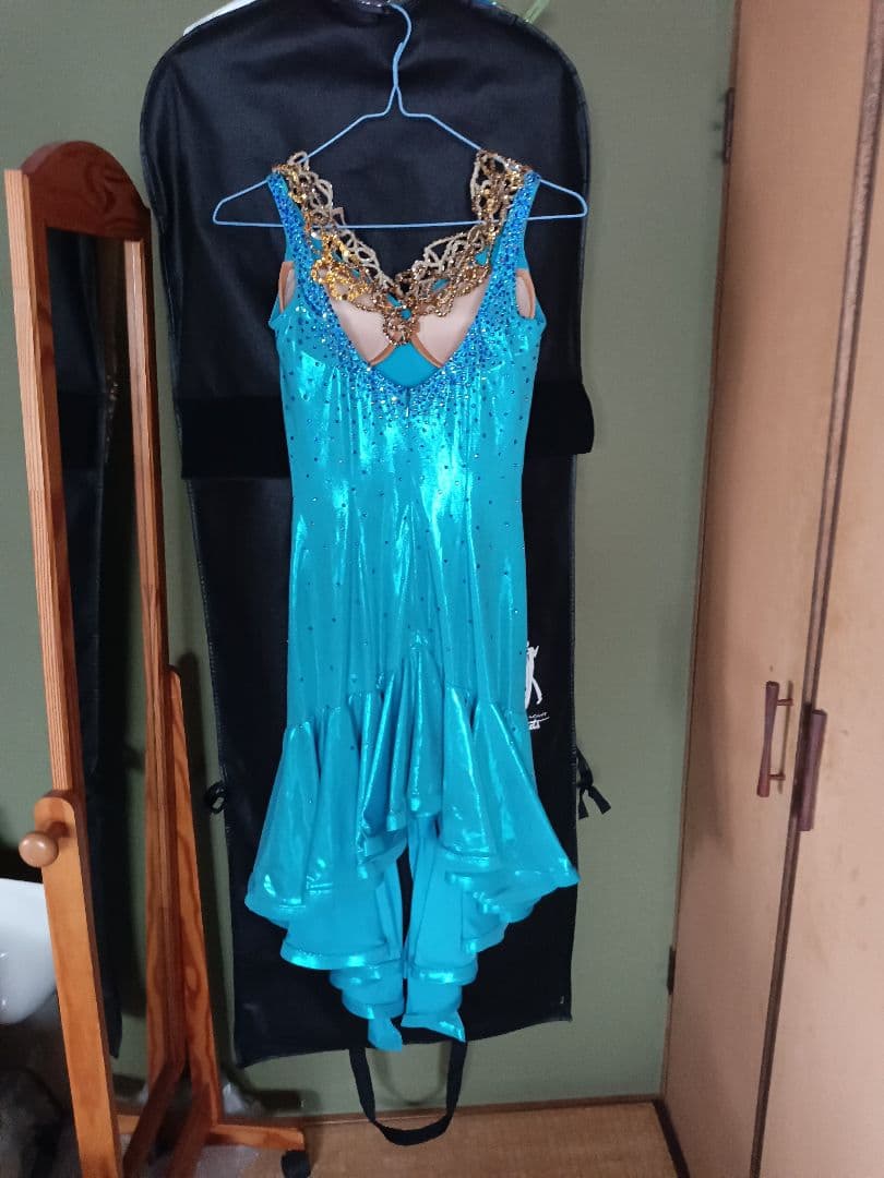 ラテンドレス、チャコット、ライトブルーM