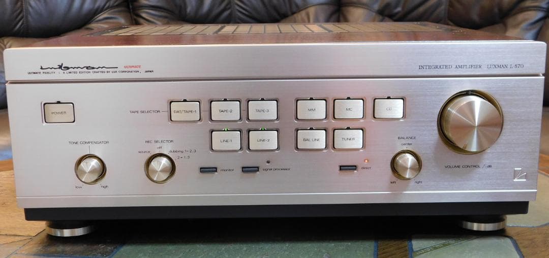 LUXMAN L-570 ピュアA級プリメインアンプ - メルカリ