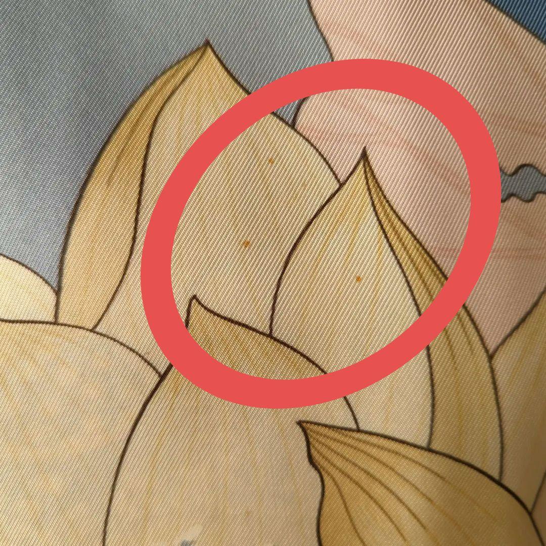 HERMES 蓮の花柄（FLEURS DE LOTUS） シルクスカーフ 箱有り