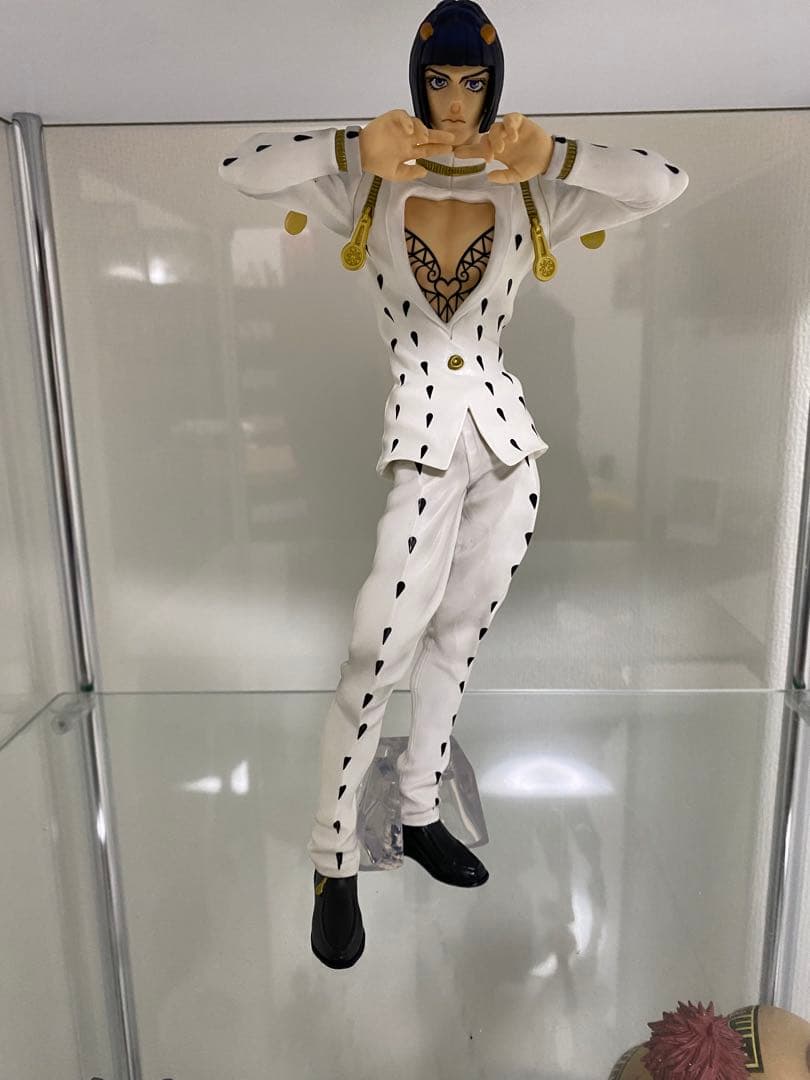 ブチャラティ　フィギュア