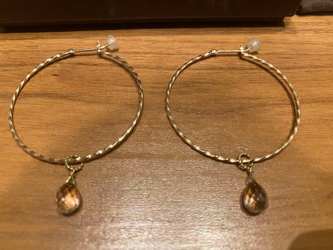 agate フープピアス 10k クォーツ　チャーム