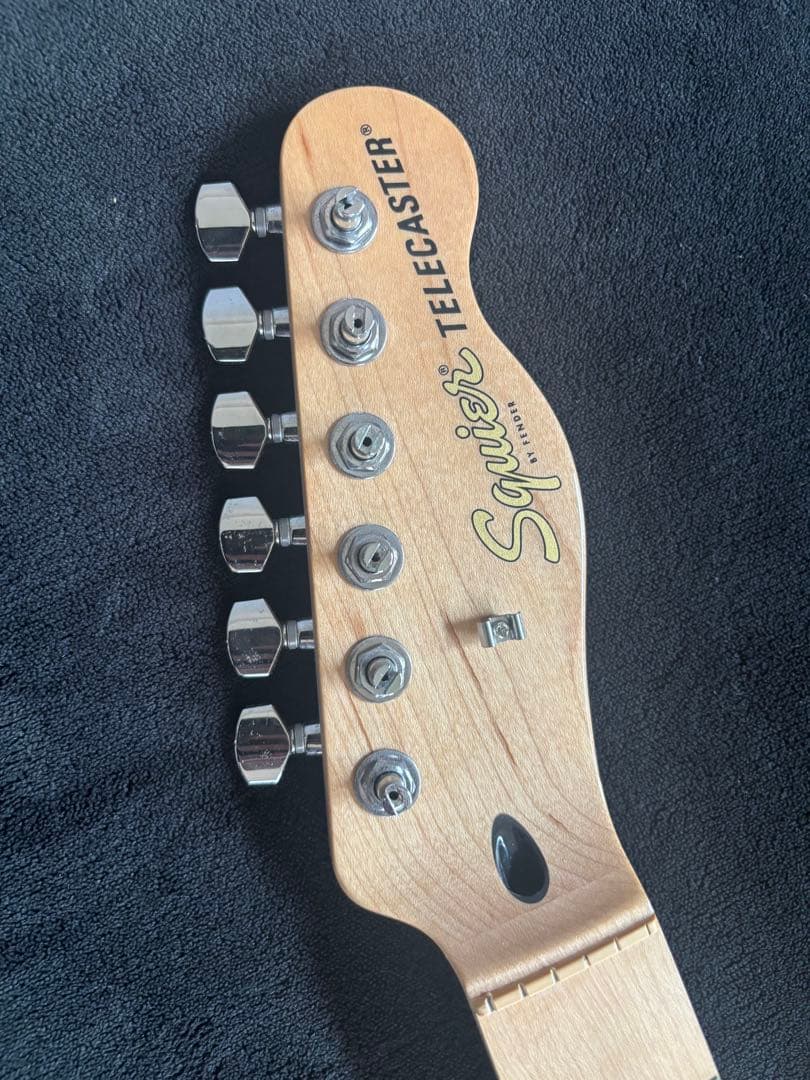 Squier by Fender deluxe 2ハムバッカー【動作確認済】