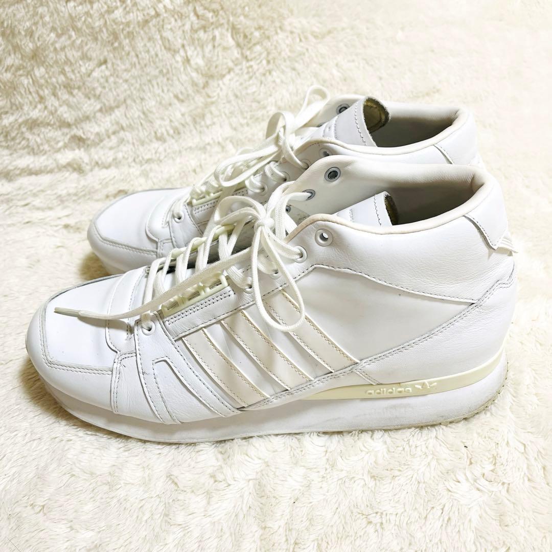 コラボ アディダスオリジナルス×ホワイトマウンテニアリング