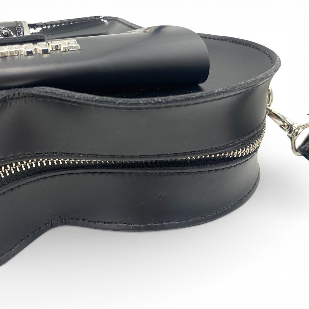 【人気品】Dr.Martens ハート レザーバックパック ショルダーバッグ