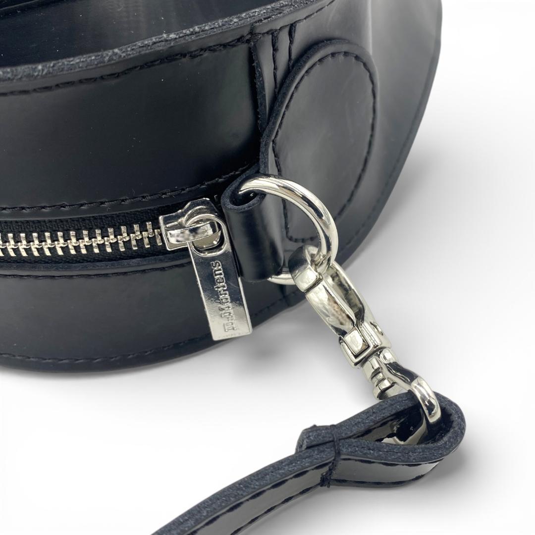 【人気品】Dr.Martens ハート レザーバックパック ショルダーバッグ