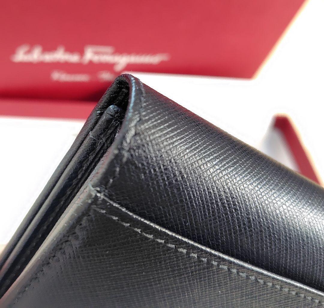 美品　Ferragamo　フェラガモ　ヴァラ　リボン　長財布　JP22-B480