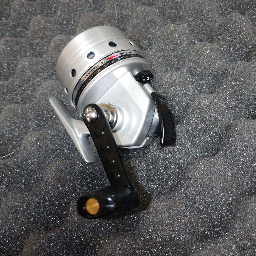 ダイワ スピンキャスト ST30 新品未使用 クローズドフェイスリール